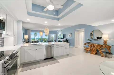 260 Barefoot Beach Blvd #204, Bonita Springs, FL 34134