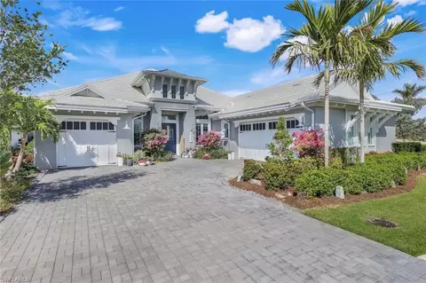 6245 Negril Isle Dr, Naples, FL 34113