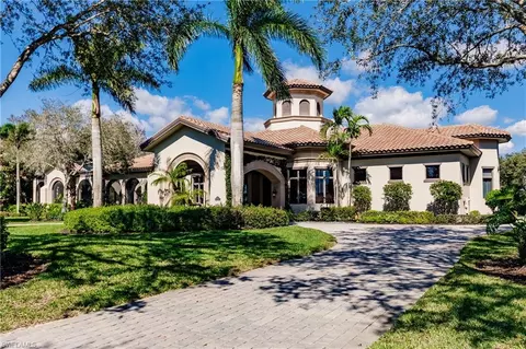 11558 Aerie Ln, Naples, FL 34120