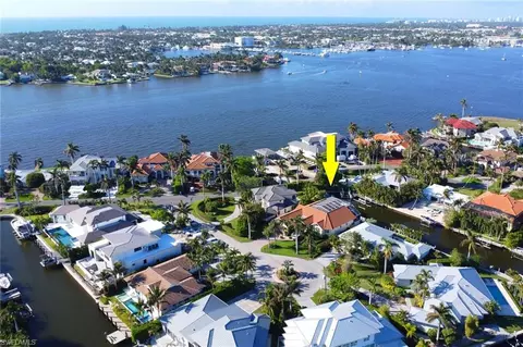 View/Area - 1275 Cobia Ct, Naples, FL 34102 photo 2 of 2