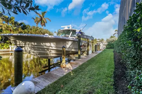 Exterior - 1275 Cobia Ct, Naples, FL 34102 photo 8 of 8