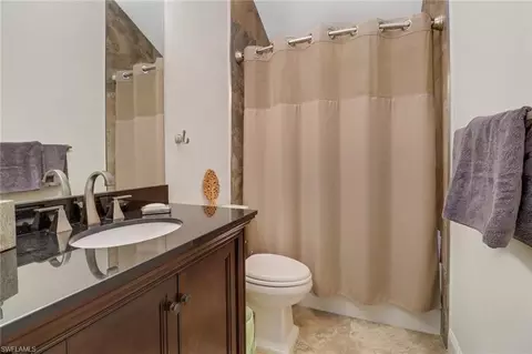 Bath - 1275 Cobia Ct, Naples, FL 34102 photo 2 of 2