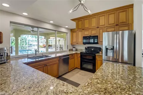 Kitchen - 1275 Cobia Ct, Naples, FL 34102 photo 3 of 3