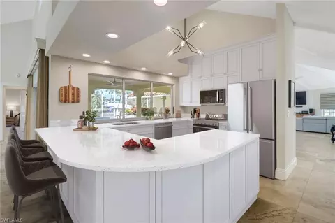 Kitchen - 1275 Cobia Ct, Naples, FL 34102 photo 2 of 3