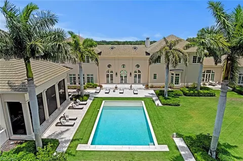 Exterior - 28740 Blaisdell Dr, Naples, FL 34119 photo 11 of 14
