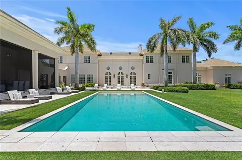 Exterior - 28740 Blaisdell Dr, Naples, FL 34119 photo 6 of 14