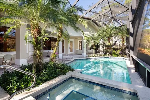 896 Barcarmil Way, Naples, FL 34110 photo 7