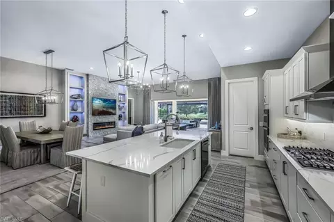Kitchen - 3178 Cotuit Ln, Naples, FL 34114 photo 3 of 5