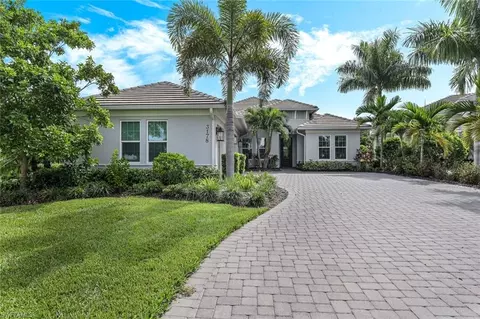 Exterior - 3178 Cotuit Ln, Naples, FL 34114 photo 9 of 12