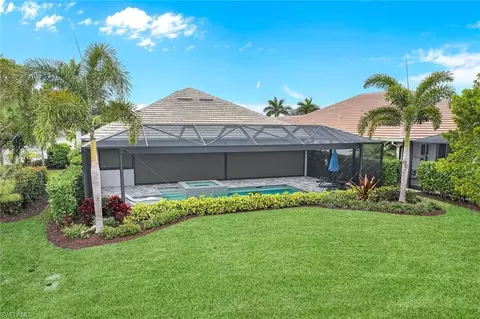 Exterior - 3178 Cotuit Ln, Naples, FL 34114 photo 10 of 12