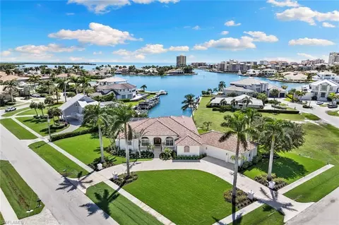 800 Arcadia Ct, Marco Island, FL 34145