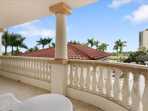 Exterior - 1050 Borghese Ln #204, Naples, FL 34114 photo 4 of 7