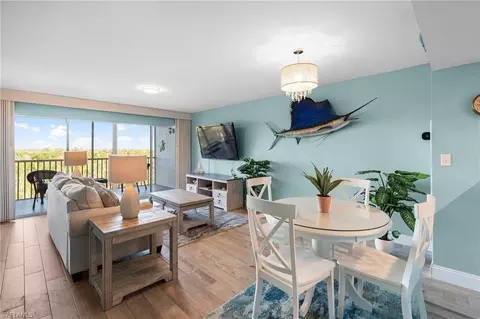 200 Stevens Landing Dr #B305, Marco Island, FL 34145