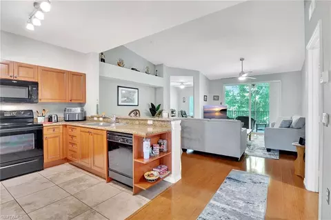 20160 Estero Gardens Cir #206, Estero, FL 33928