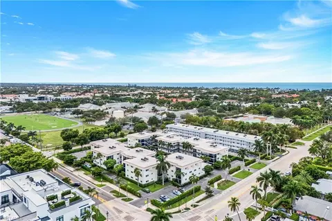 View/Area - 766 Central Ave #313, Naples, FL 34102 photo 1 of 5