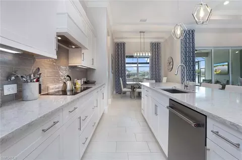 Kitchen - 14331 Neptune Ave, Naples, FL 34114 photo 3 of 5