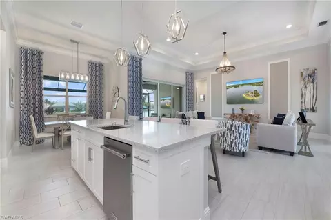 Kitchen - 14331 Neptune Ave, Naples, FL 34114 photo 4 of 5