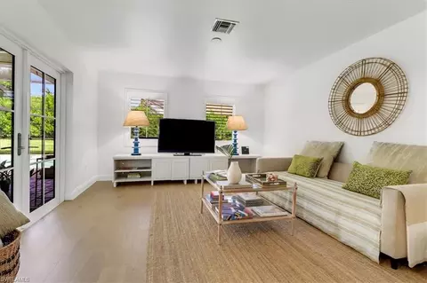 Living - 701 Harbour Dr, Naples, FL 34103 photo 4 of 5