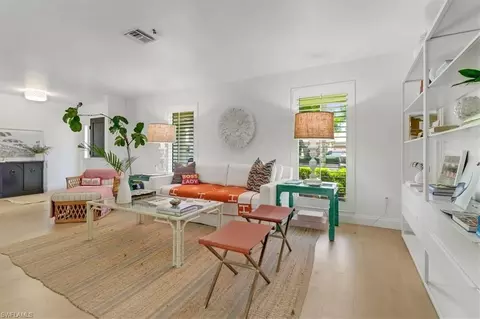 Living - 701 Harbour Dr, Naples, FL 34103 photo 3 of 5
