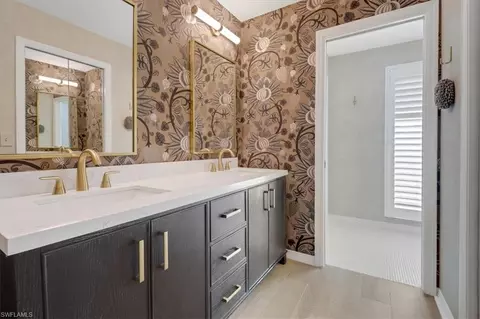 Bath - 701 Harbour Dr, Naples, FL 34103 photo 1 of 6