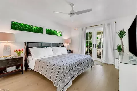 Bedroom - 701 Harbour Dr, Naples, FL 34103 photo 1 of 6