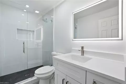 Bath - 3929 Mohawk Pl, Naples, FL 34112 photo 3 of 5