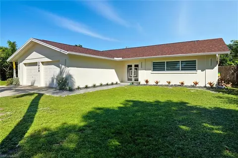 Exterior - 3929 Mohawk Pl, Naples, FL 34112 photo 2 of 8