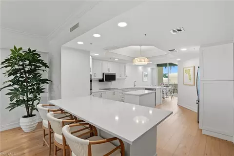 Kitchen - 445 Dockside Dr #B202, Naples, FL 34110 photo 1 of 6