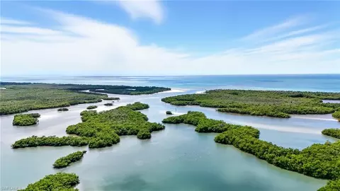 View/Area - 445 Dockside Dr #B202, Naples, FL 34110 photo 5 of 5