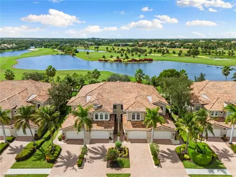 8961 Cherry Oaks Trl #202, Naples, FL 34114