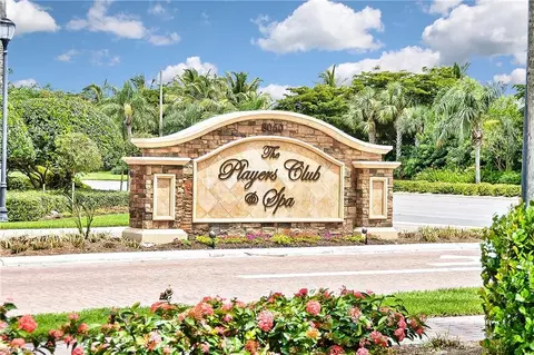 View/Area - 6597 Costa Cir, Naples, FL 34113 photo 2 of 6