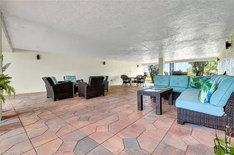 Other - 383 Harbour Dr #304, Naples, FL 34103 photo 1 of 4