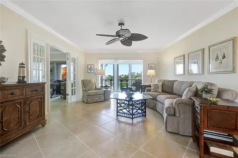 Living - 383 Harbour Dr #304, Naples, FL 34103 photo 4 of 8