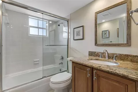 Bath - 383 Harbour Dr #304, Naples, FL 34103 photo 2 of 3
