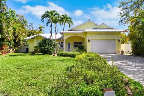 2447 Harbor Rd, Naples, FL 34104 photo 5