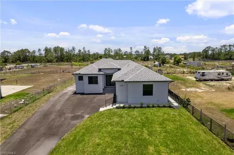 3571 Everglades Blvd S, Naples, FL 34117