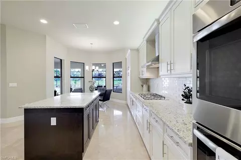 4394 Caldera Cir, Naples, FL 34119 photo 10