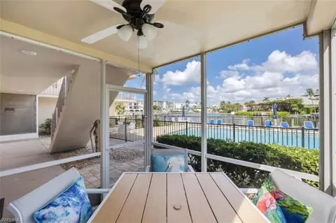 Exterior - 261 Banyan Blvd #104, Naples, FL 34102 photo 1 of 4