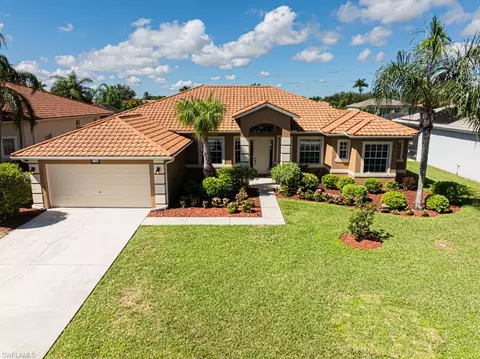 706 Grand Rapids Blvd, Naples, FL 34120