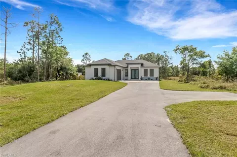 2741 39th Ave NE, Naples, FL 34120 photo 3