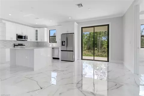 2741 39th Ave NE, Naples, FL 34120 photo 10