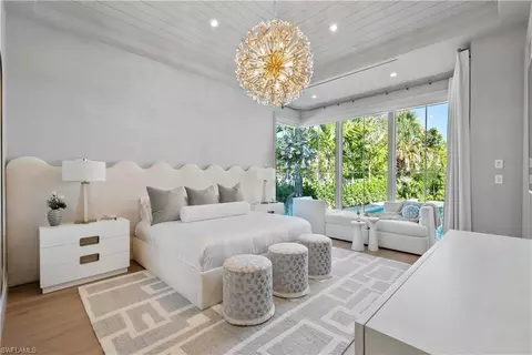Bedroom - 285 Central Ave, Naples, FL 34102 photo 1 of 5