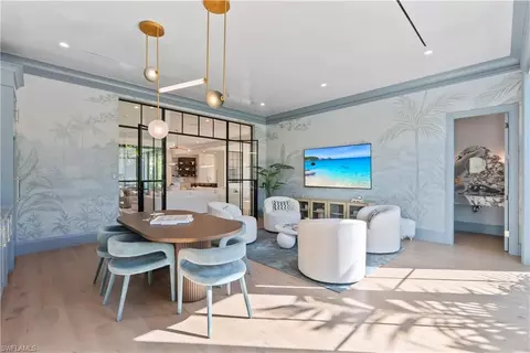 Dining - 285 Central Ave, Naples, FL 34102 photo 2 of 2