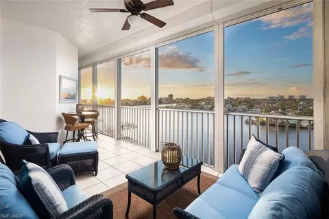 410 Flagship Dr #806, Naples, FL 34108