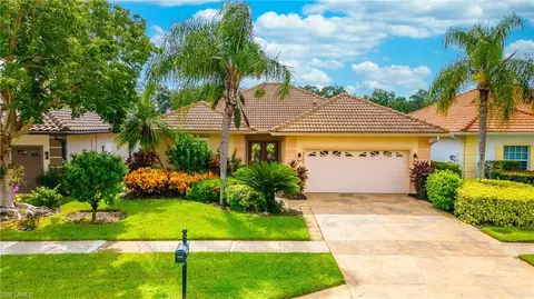 7100 Falcons Glen Blvd, Naples, FL 34113
