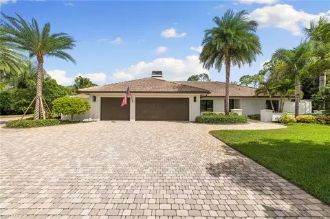 6818 Trail Blvd, Naples, FL 34108