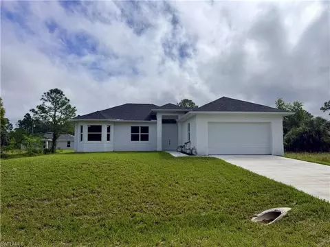 523 Harry Thayer Ave S, Lehigh Acres, FL 33974