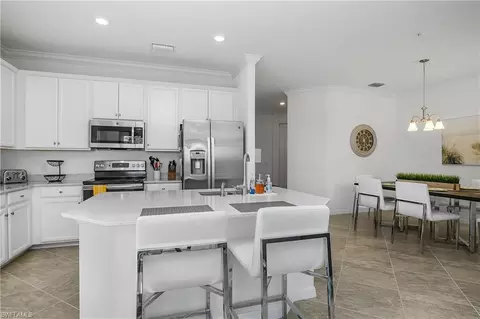 9584 Trevi Ct #5238, Naples, FL 34113