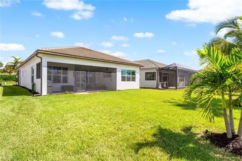 Exterior - 11851 Hydrangea Pl, Naples, FL 34120 photo 5 of 9