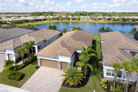 11851 Hydrangea Pl, Naples, FL 34120